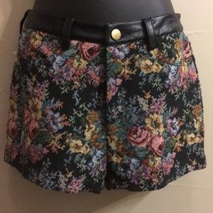 Floral Jacquard Shorts